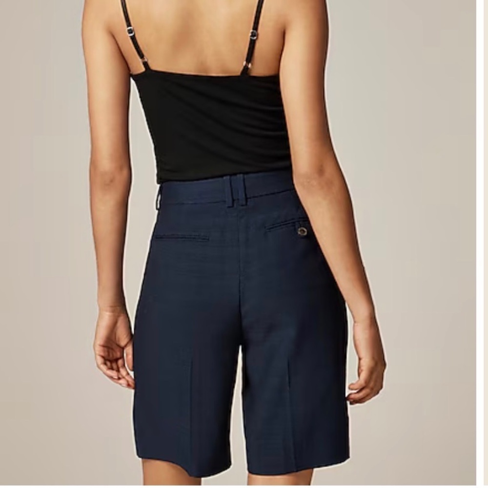 J Crew Navy Pleated Trouser Shorts Size 2 Luster Canvas NWT - Picture 2 of 7